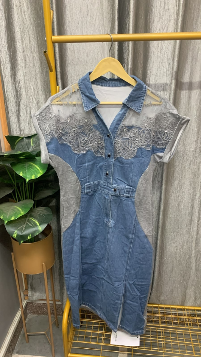 Lace Designed Shoulder Denim Midi Dress FC2606
