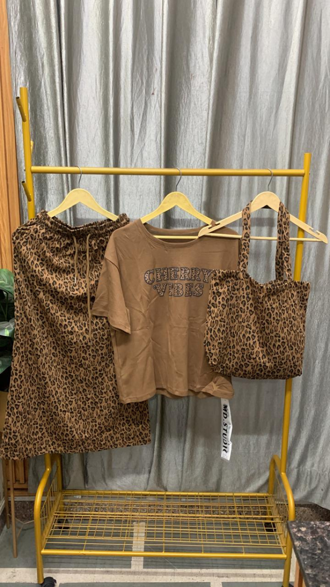 Leopard Print Inner And Skirt With Loose Plain Top 3Pc Set FC2579