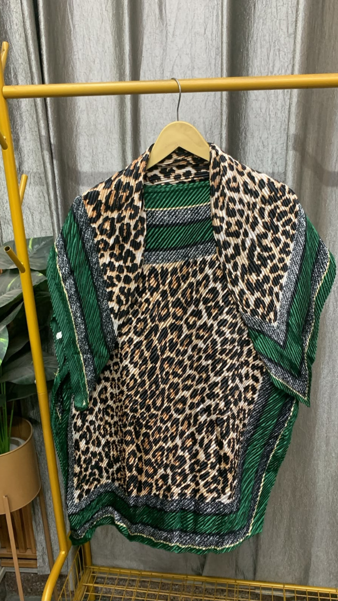 Leopard Printed Kaftan Top With Scarf FC2536
