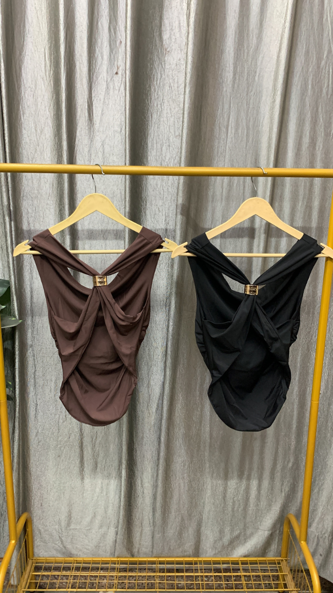 Loose Neckline Buckle Back Top FC2524