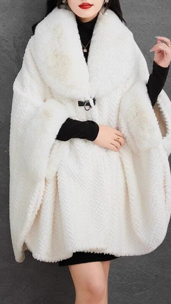 Luxe Fur Buckle Cape FC1733