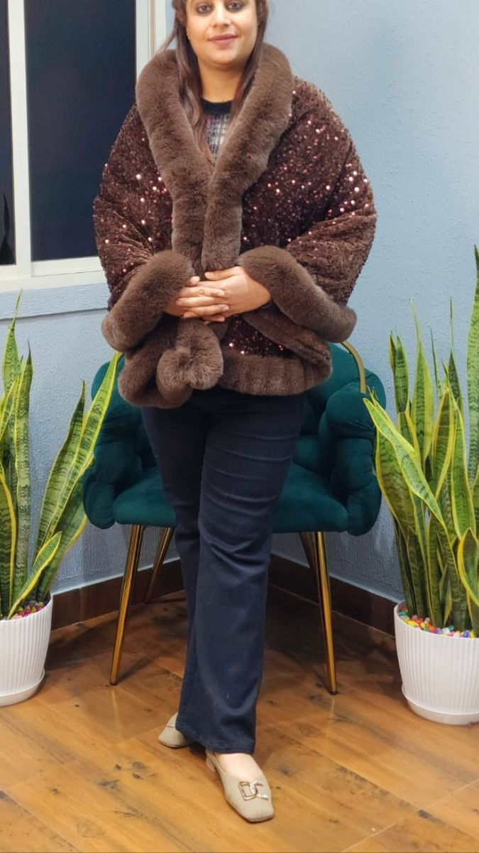 Luxurious One Size Fit to All Winter Faux Fur Cape FC1530