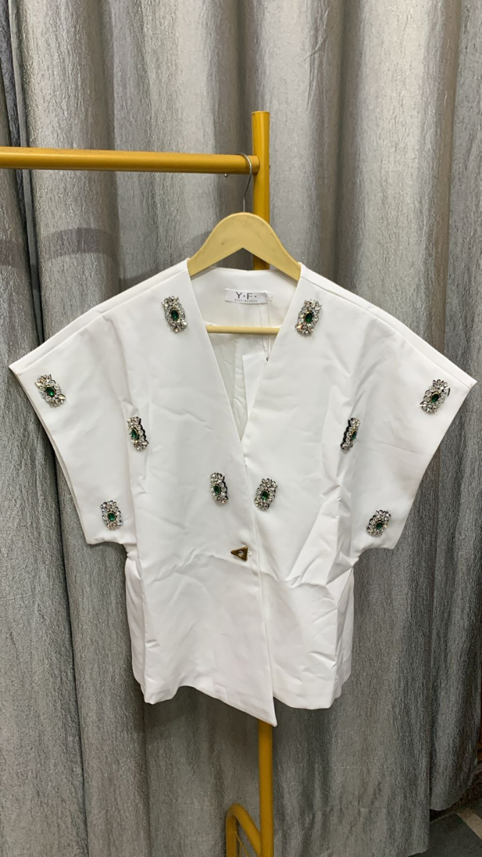 Luxury Emerald Embedded Top FC2325