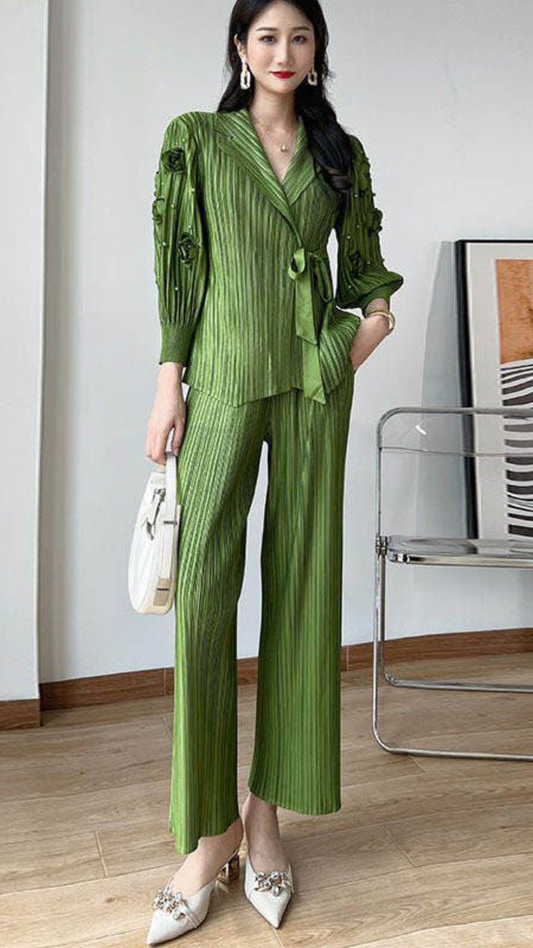 Miyake Pleated Women's Suit FC