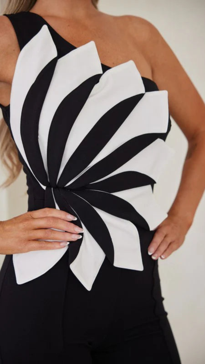 One Shoulder Petal Embedded Jumpsuit FC1931