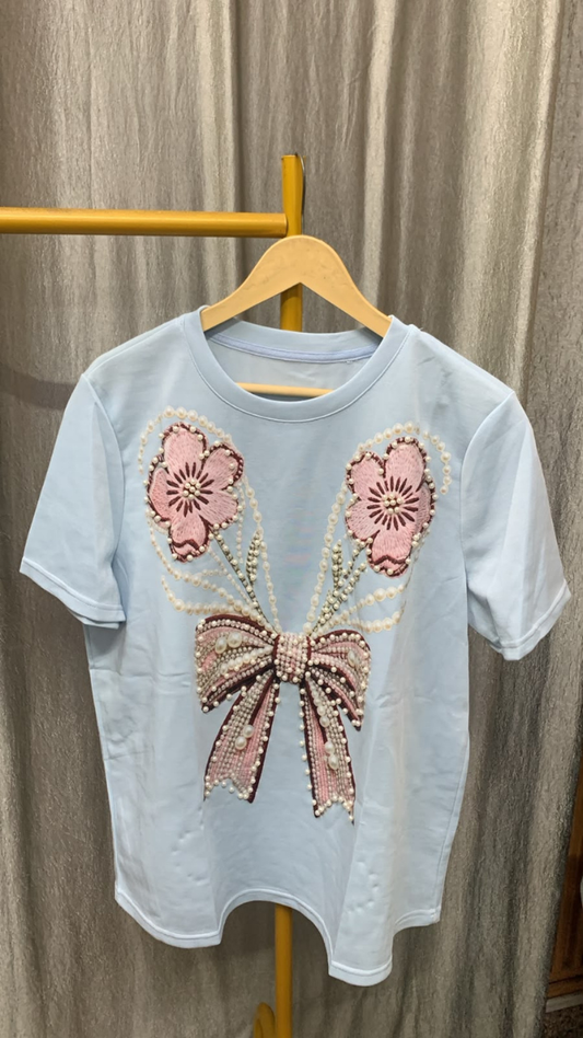 Pearl Embedded Flower And Bow Top FC2571