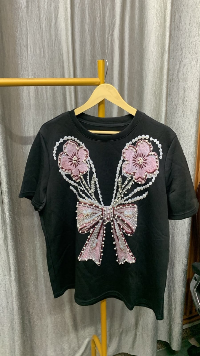 Pearl Embedded Flower And Bow Top FC2571