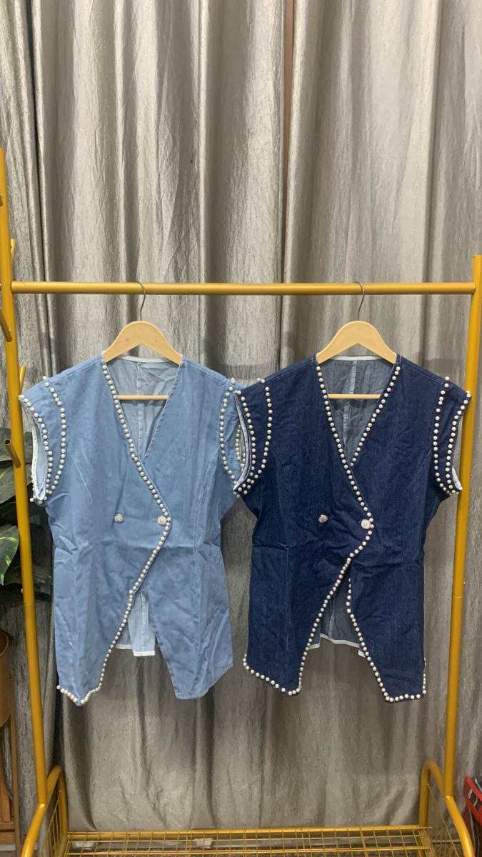 Pearl Embedded Sleeveless Long Denim Top FC2558