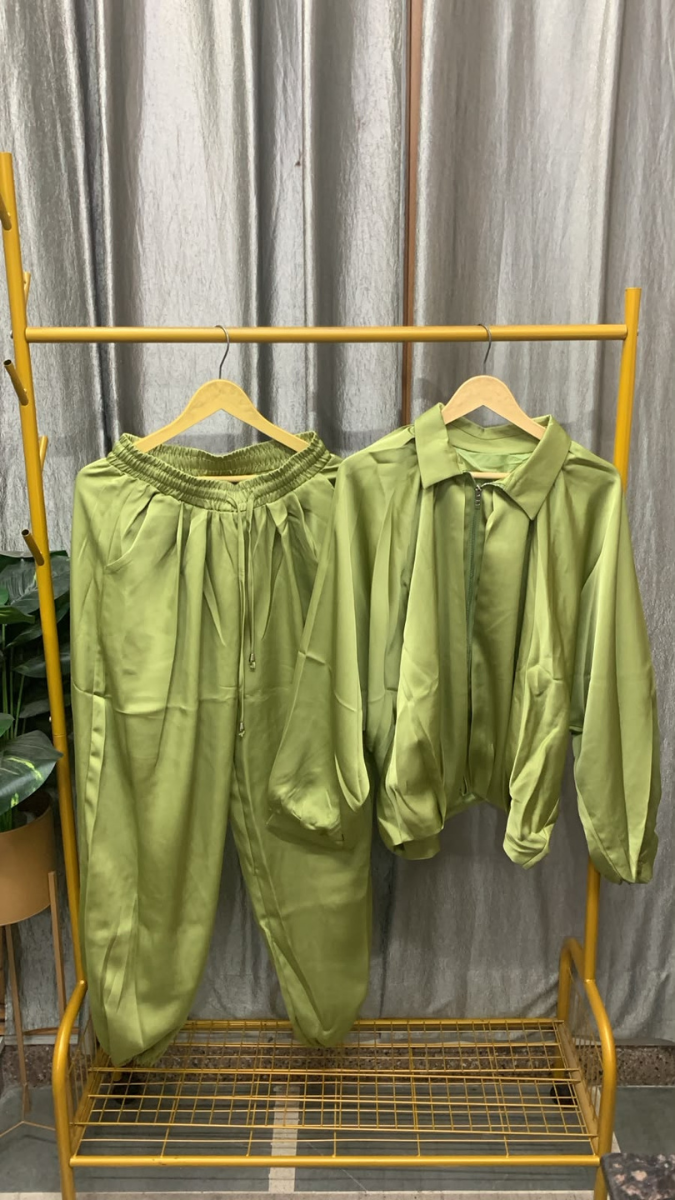 Plain Balloon Sleeve Shirt And Pant Satin Coord Set FC2570