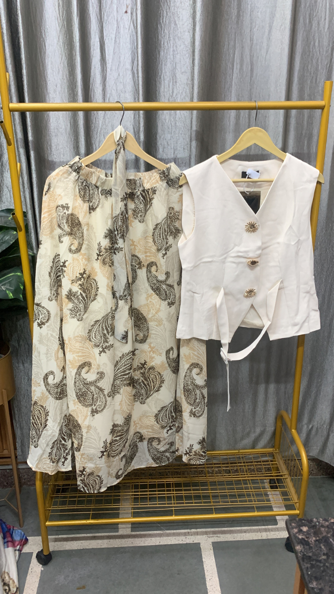 Plain Vest Coat With Printed Skirt Coord Set FC2543