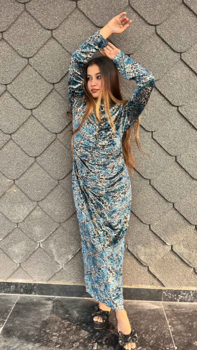 Pleaded Front Back Slit Velvet Dress FC2115