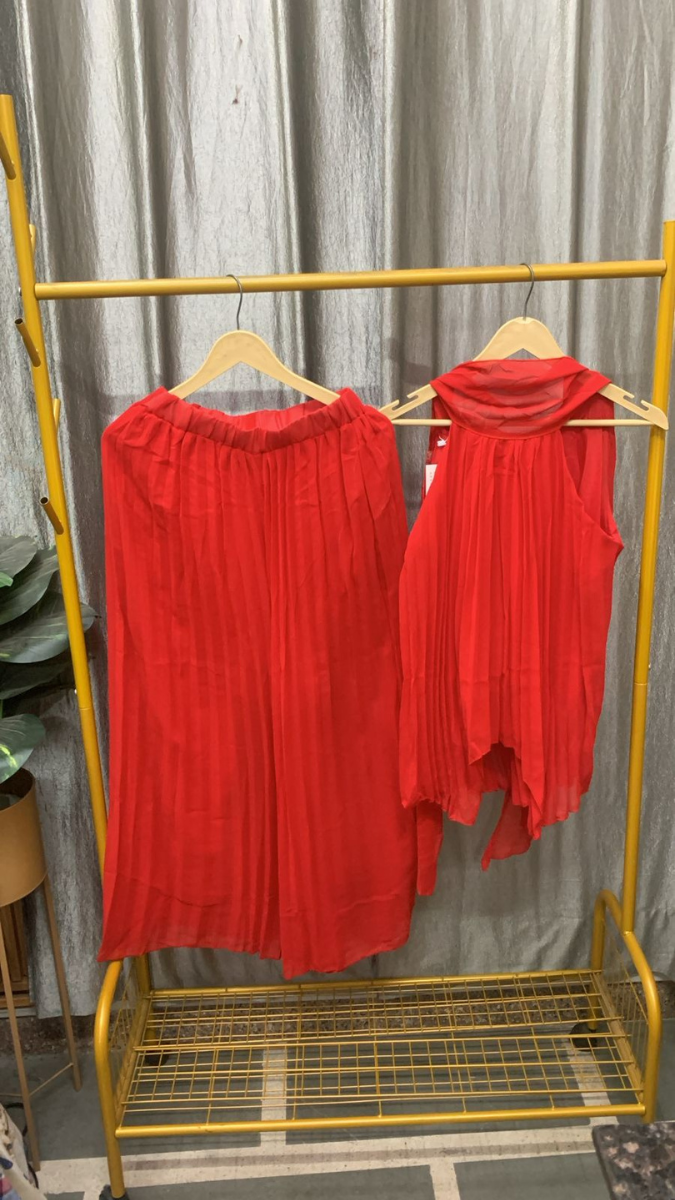 Pleaded Halter Neck Top With Loose Bottom Coord Set FC2480