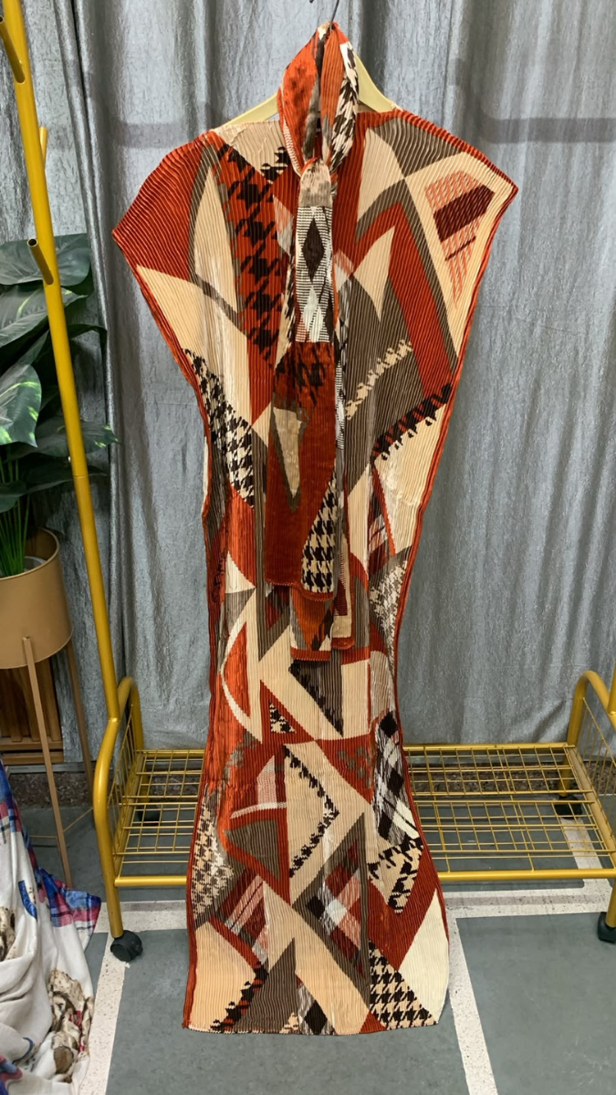 Pleaded Kaftan Dress With Scarf FC2535