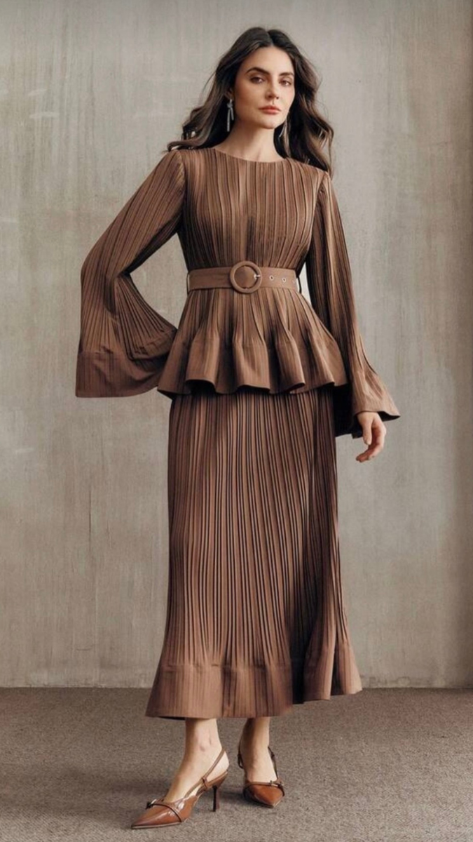 Pleaded Long Top With A-Line Skirt Set FC2404