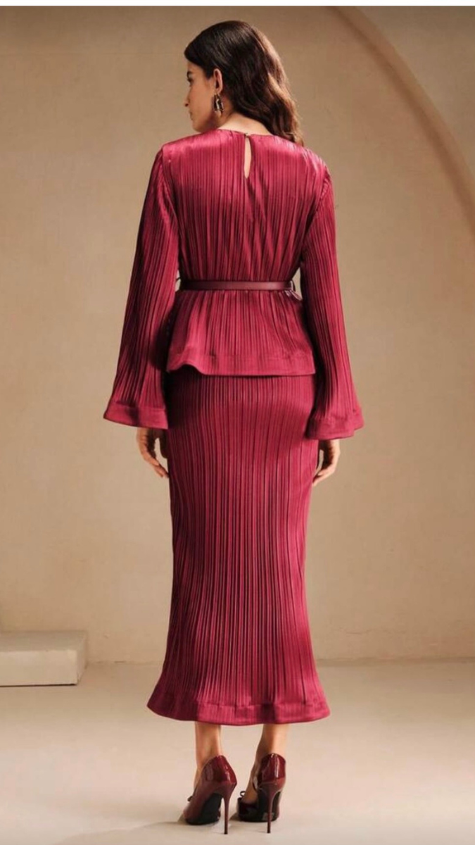 Pleaded Long Top With A-Line Skirt Set FC2404