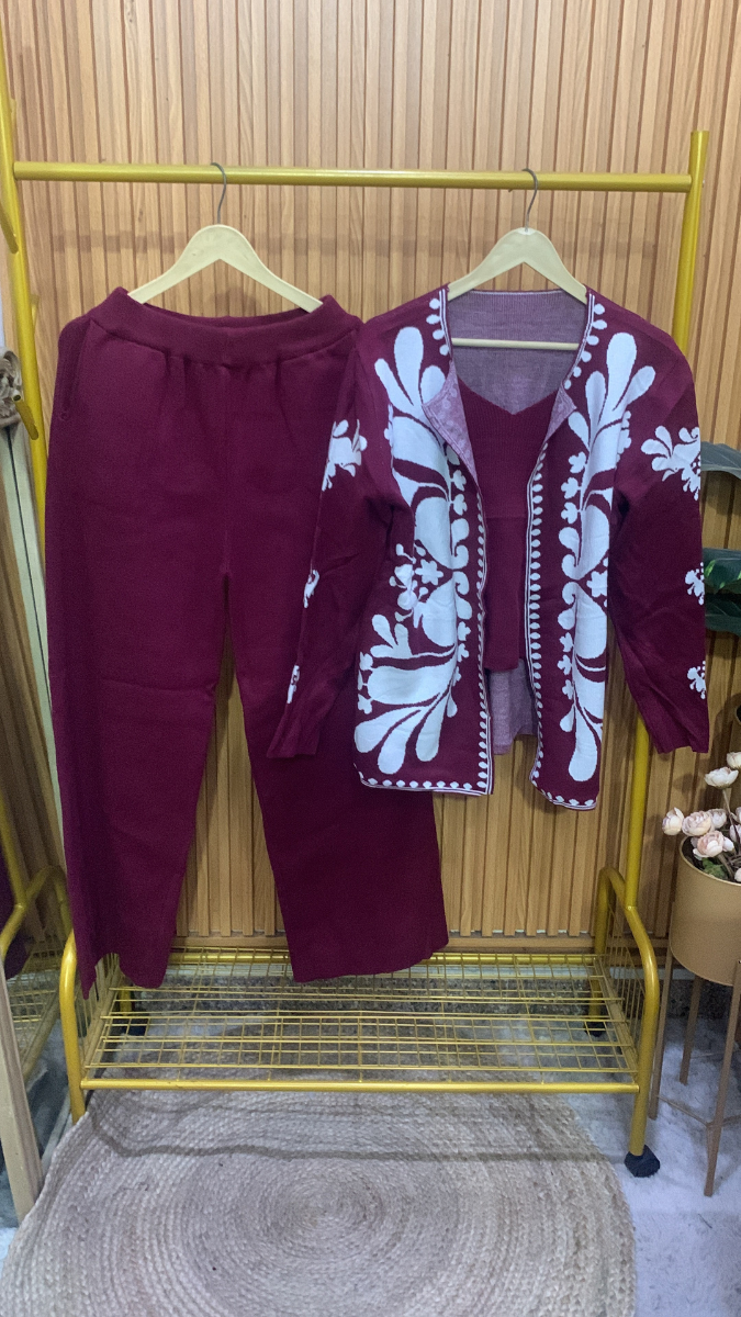 Printed Shrug With V Neck Inner And Loose Pant FC2000