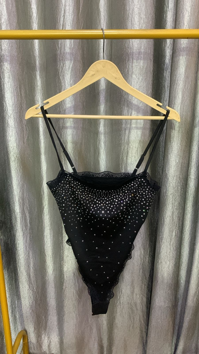 Rhinestone Embedded Lace Designed Bodysuit FC2195