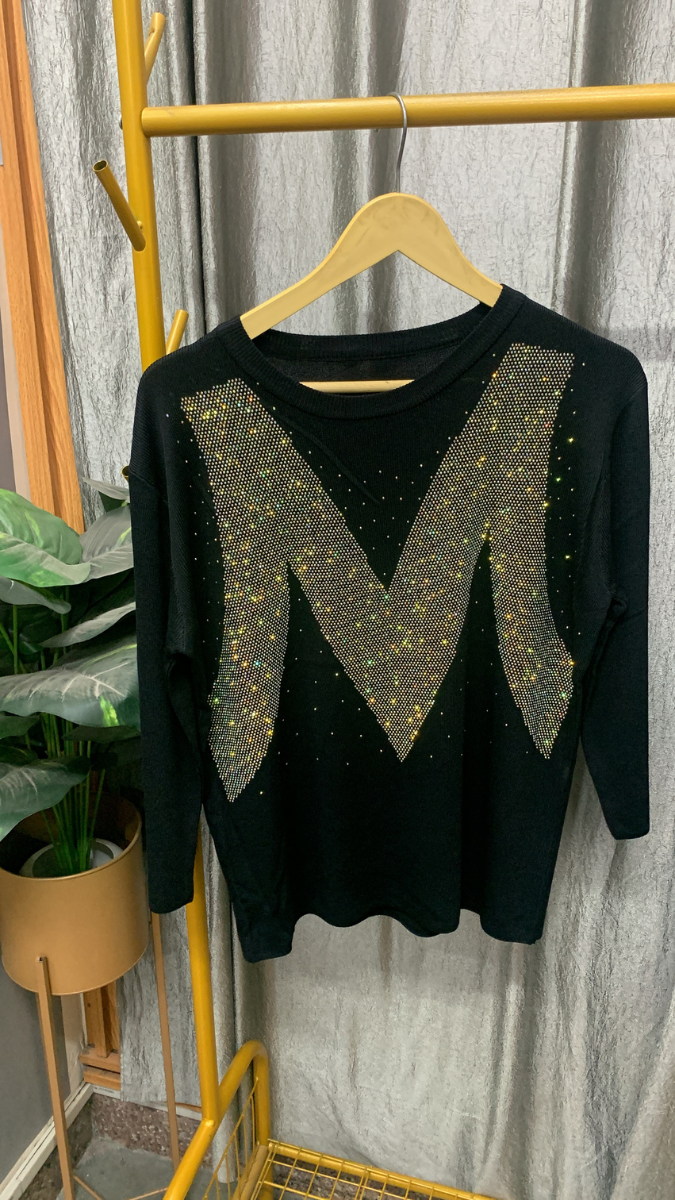 Round Neck Glittering M Written Top FC2510