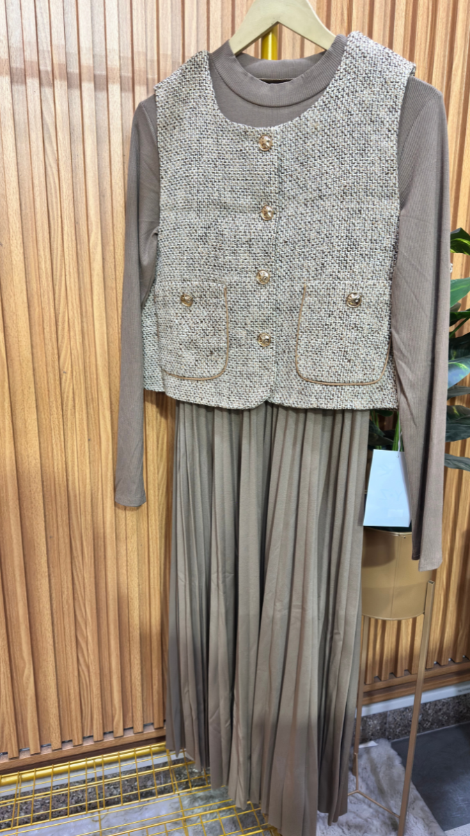 Ruffle Dress And Tweed Sleeveless Blazer With Golden Button FC1978