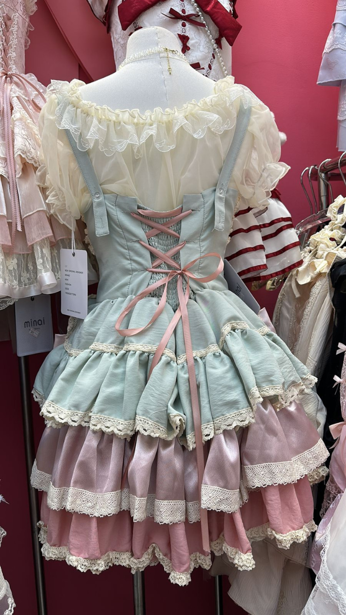 Ruffle Princess Dress With Bow And Puffed Designed Waist FC2527