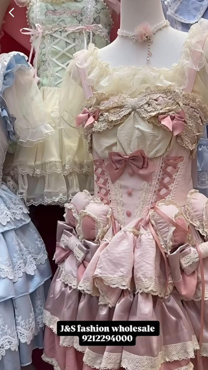 Ruffle Princess Dress With Bow And Puffed Designed Waist FC2527