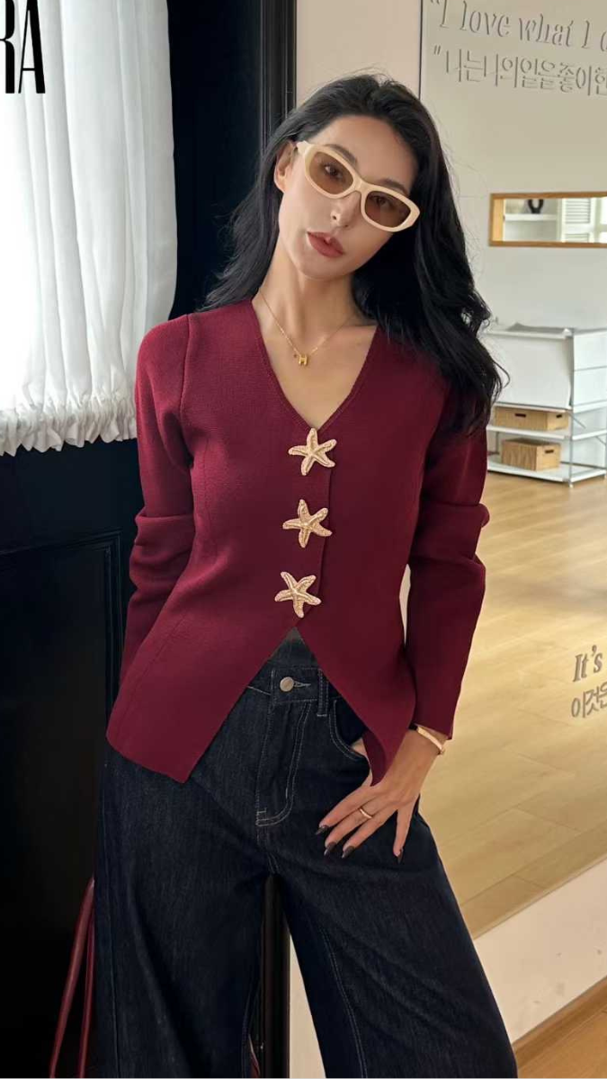 Star Fish Button V Neck Woolen Top FC1972