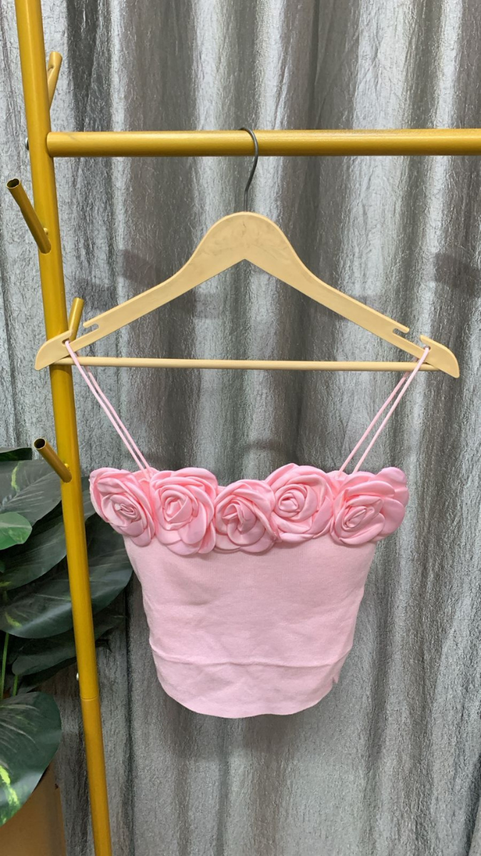 Strap Sleeve Rose Embedded Crop Top FC2463