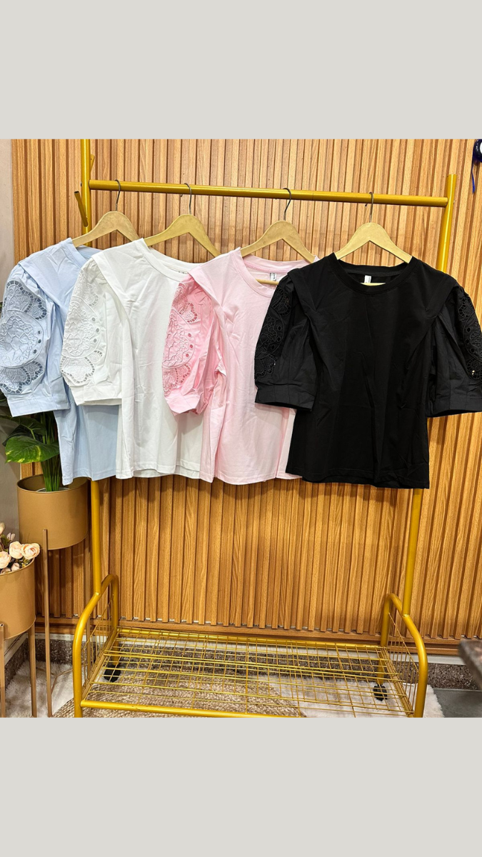 Stylish Balloon Sleeve Round Neck Top FC2163