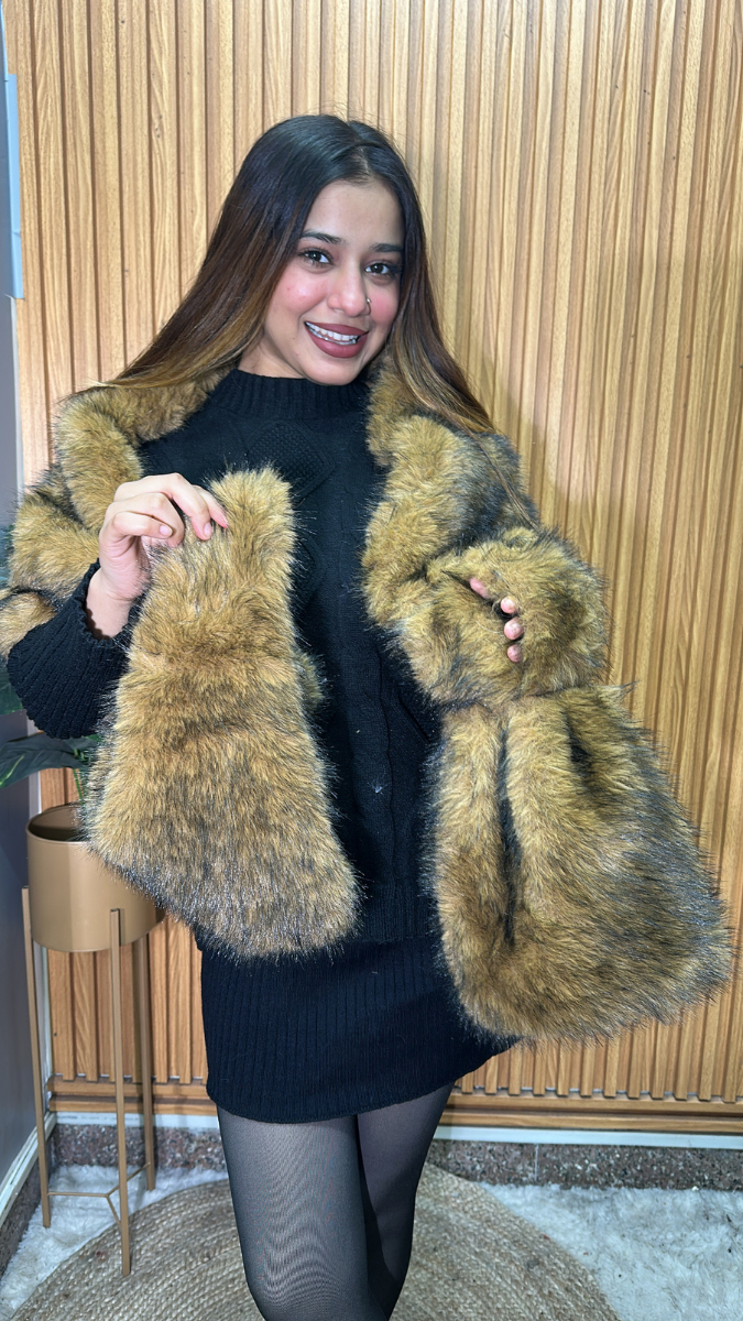Stylish Faux Fur Wrap Around Cape FC2068