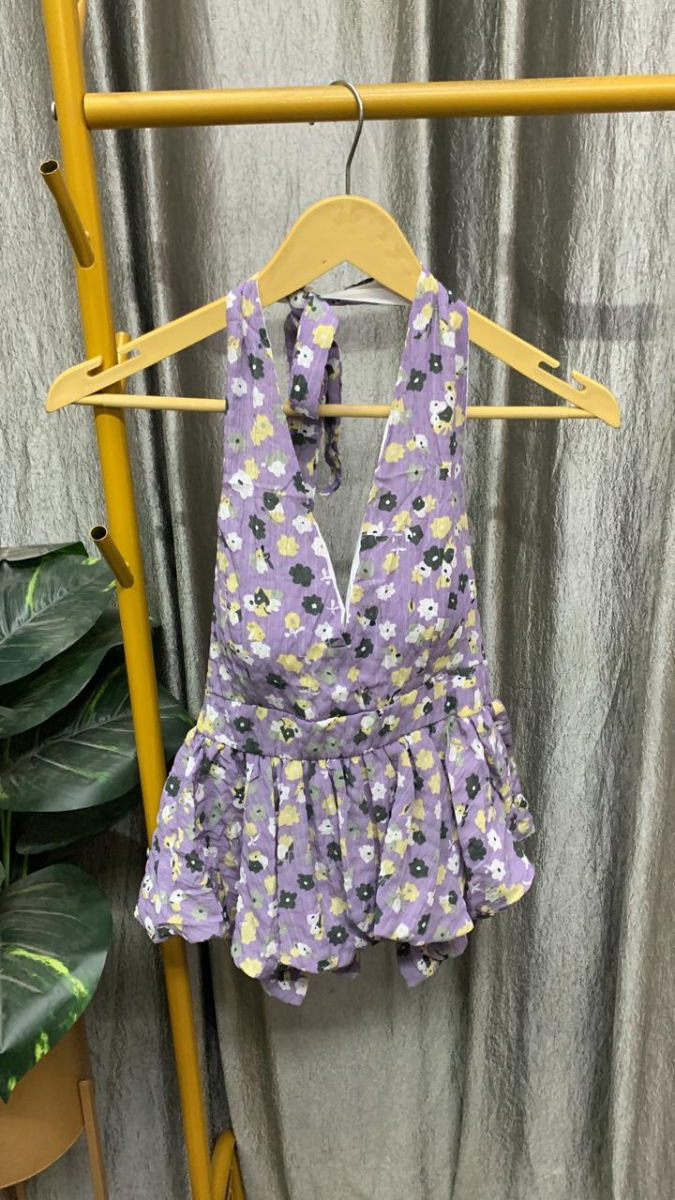 Stylish Halter Neck Peplum Top FC2600
