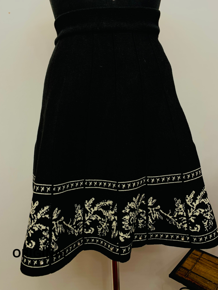 Stylish Winter Skirt