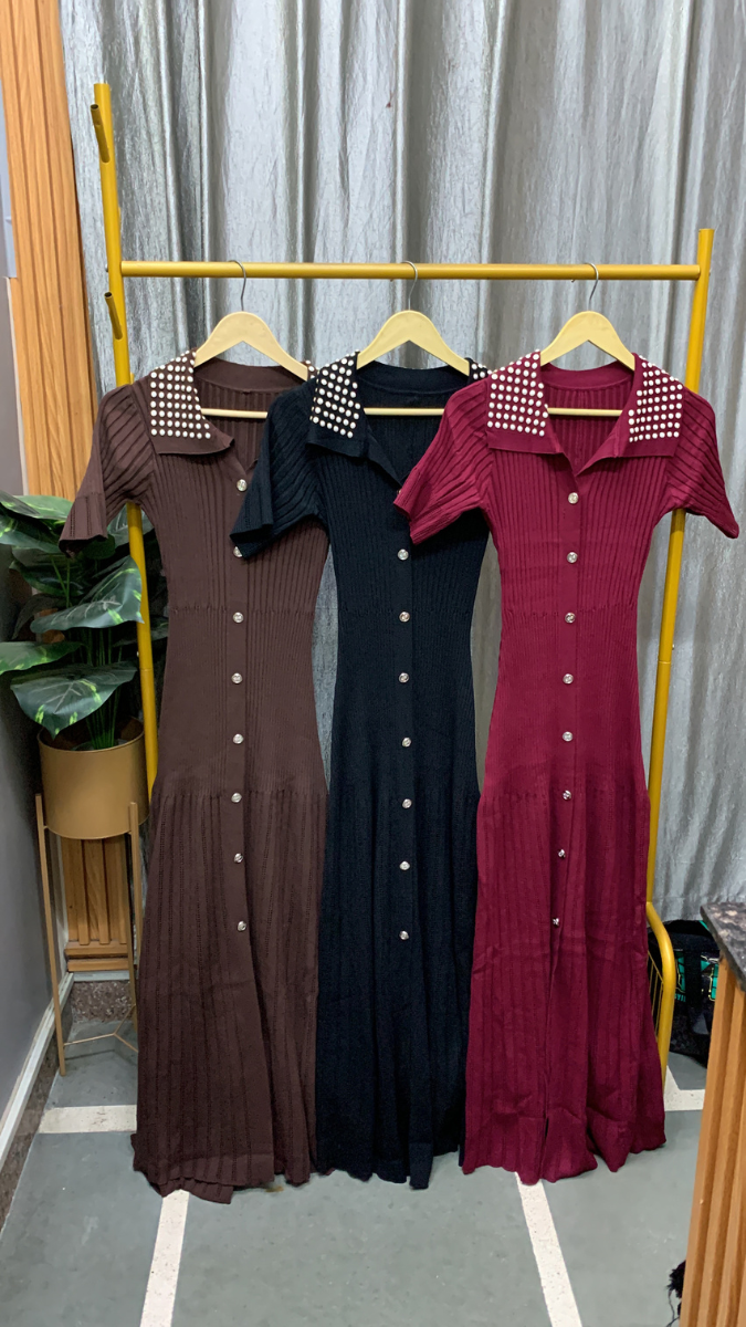 White Dot Broad Collar Stretchable Maxi Dress FC2549